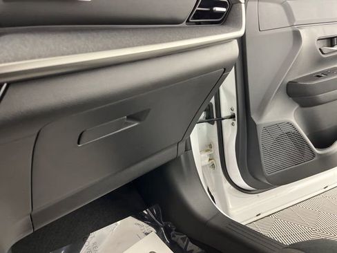 Used 2026 Nissan Kicks S image 34