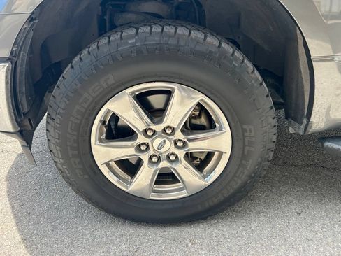 Used 2019 Ford F150 XLT w/ Equipment Group 302A Luxury AWD/4WD image 6