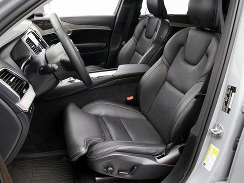 Used 2024 Volvo XC90 T8 Ultimate w/ Protection Package Premier image 10