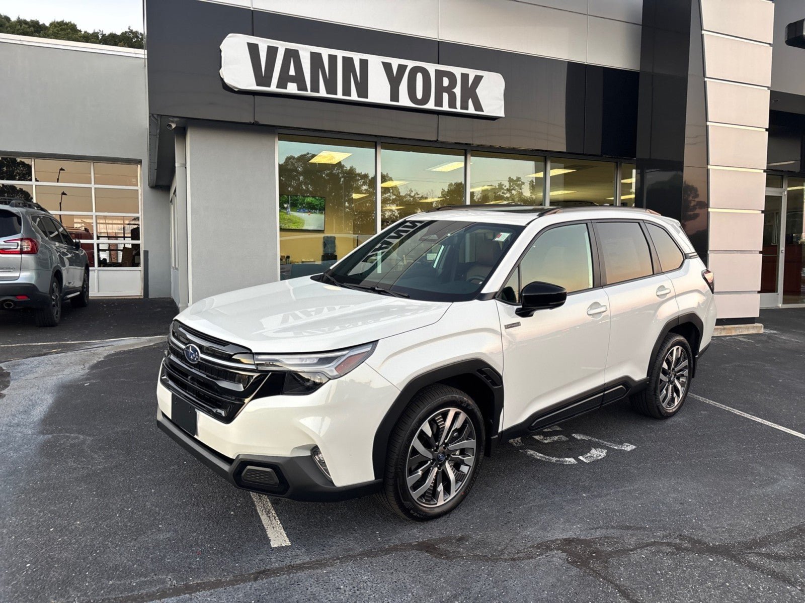 New 2026 Subaru Forester Touring AWD/4WD image 39