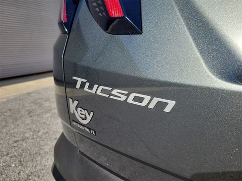 New 2026 Hyundai Tucson Limited image 8