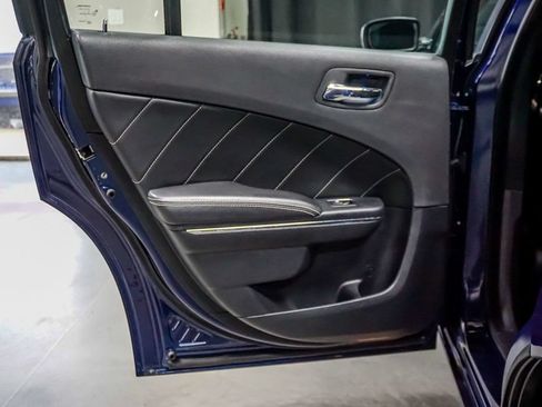 Used 2014 Dodge Charger R/T RWD image 68
