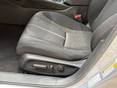 Used 2024 Honda Accord Sport image 14