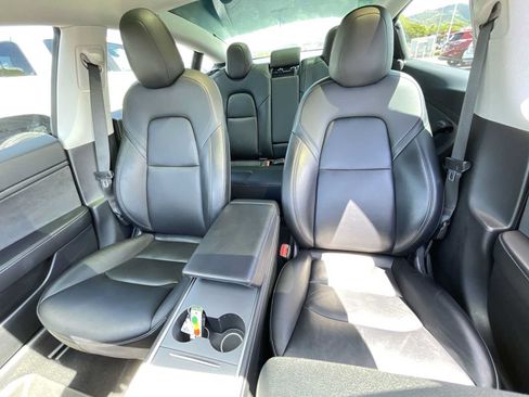 Used 2021 Tesla Model 3 Standard Range Plus RWD image 13