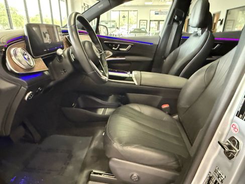 Used 2023 Mercedes-Benz EQS 450+ SUV image 45