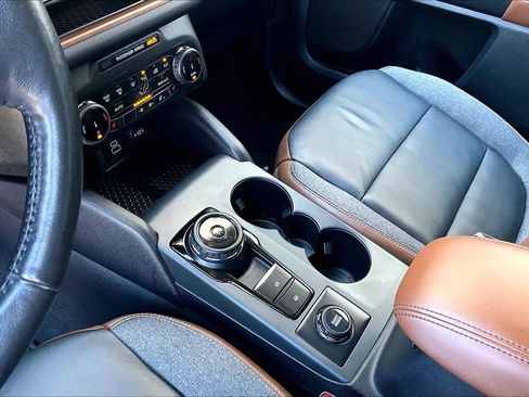 Used 2023 Ford Bronco Sport Outer Banks AWD/4WD image 17