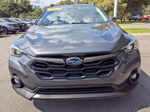 Used 2024 Subaru Crosstrek 2.0i Premium w/ Crosstrek Mirror Package AWD/4WD image 3