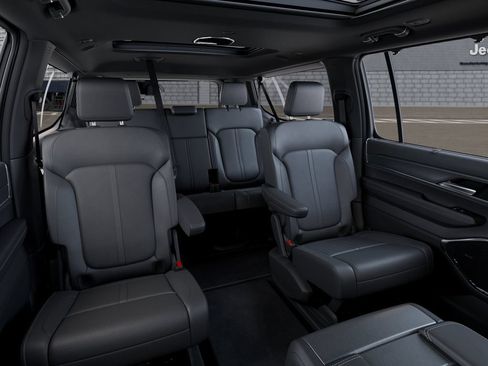 New 2026 Jeep Grand Wagoneer L Limited AWD/4WD image 15