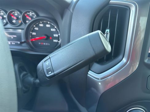 Used 2025 Chevrolet Silverado 1500 W/T w/ Trailering Package image 22