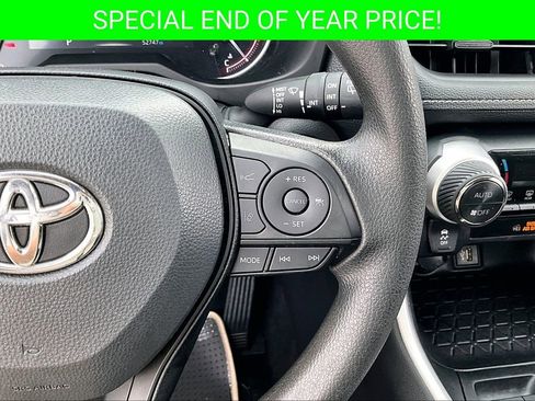 Used 2024 Toyota RAV4 XLE image 12