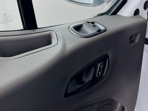 New 2026 Ford Transit 250 148 Medium Roof Extended AWD image 12