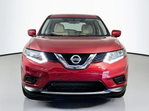 Used 2016 Nissan Rogue S FWD image 2