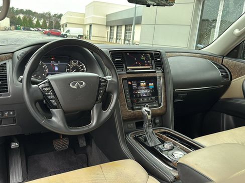 Used 2021 INFINITI QX80 Premium Select w/ Cargo Package image 16