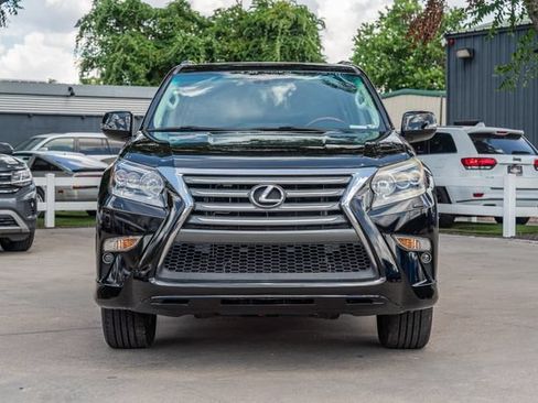 Used 2016 Lexus GX 460 w/ Premium Package AWD/4WD image 9