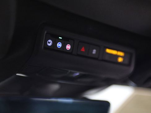 Used 2023 Chevrolet Corvette Stingray Preferred Cpe w/ Z51 Performance Package image 32