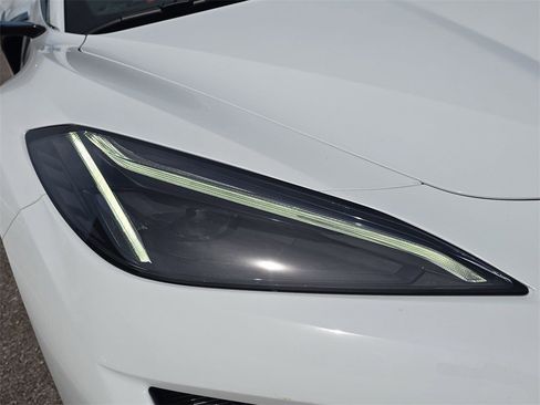 Used 2025 Chevrolet Corvette Z06 image 7