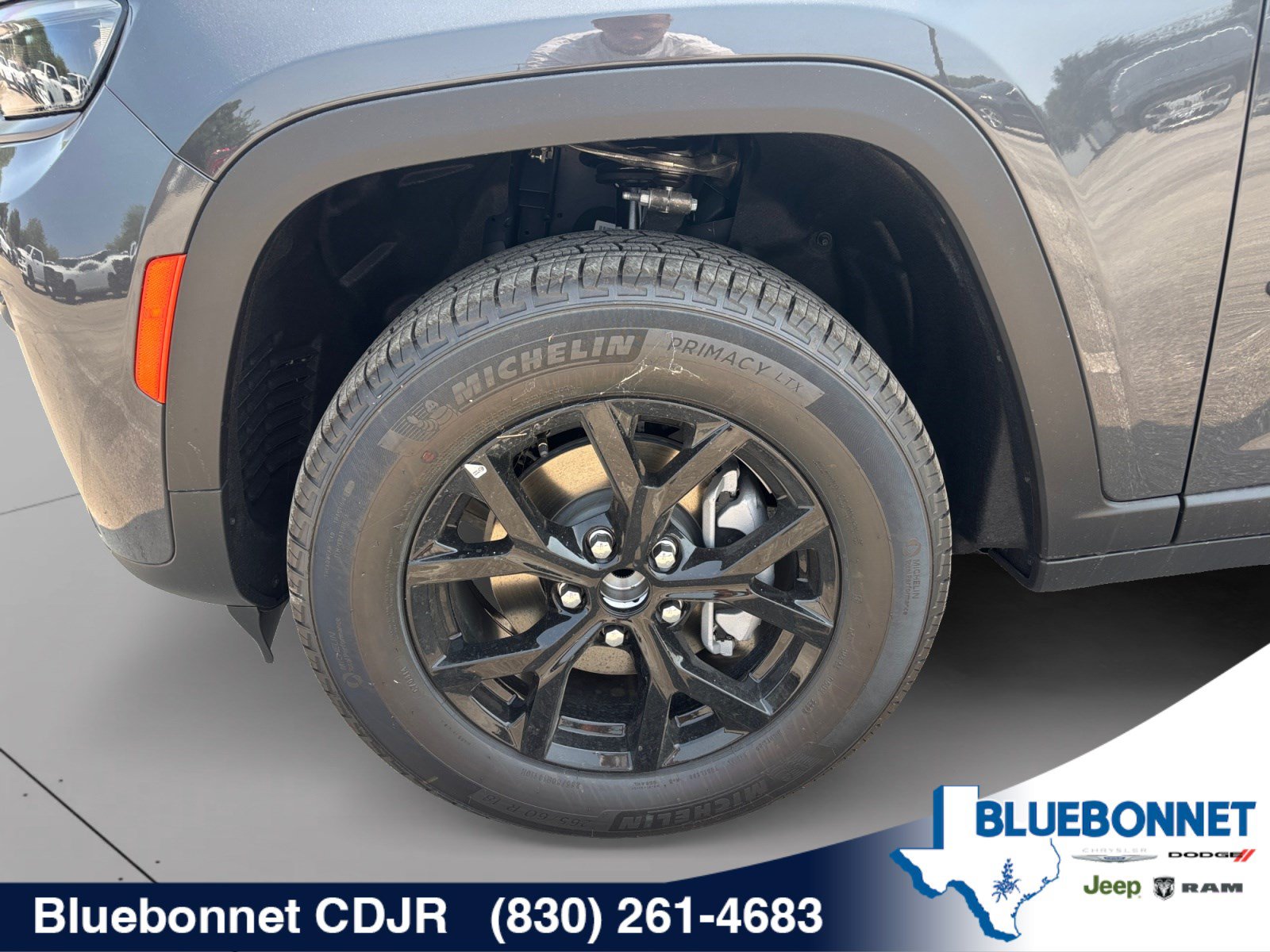 New 2026 Jeep Grand Cherokee Altitude RWD image 9