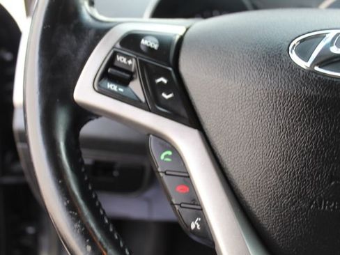 Used 2013 Hyundai Veloster RE:MIX Edition image 15