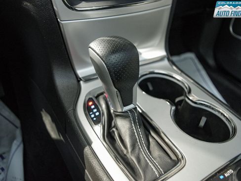 Used 2016 Jeep Grand Cherokee SRT AWD/4WD image 18