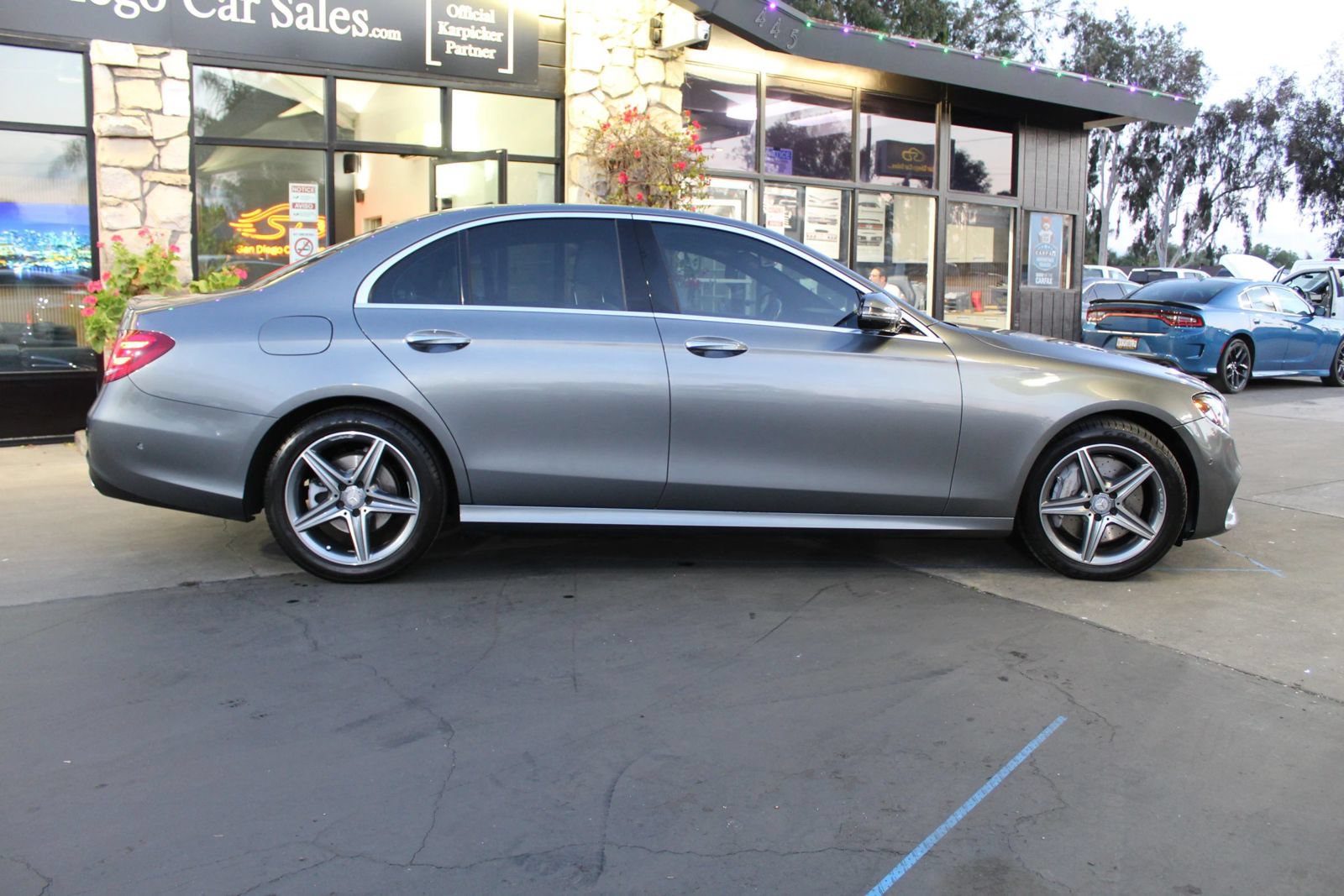 Used 2017 Mercedes-Benz E 300 image 6