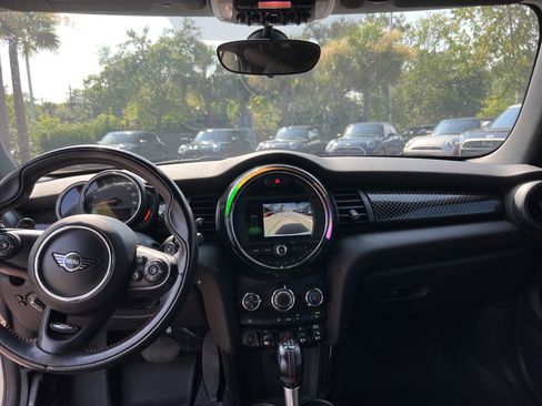 Used 2019 MINI Cooper S FWD image 27