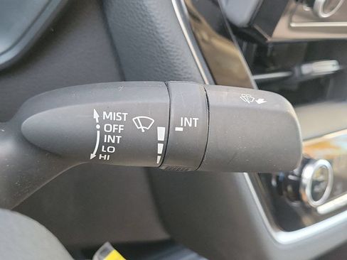 Certified 2022 Toyota Corolla LE FWD image 12