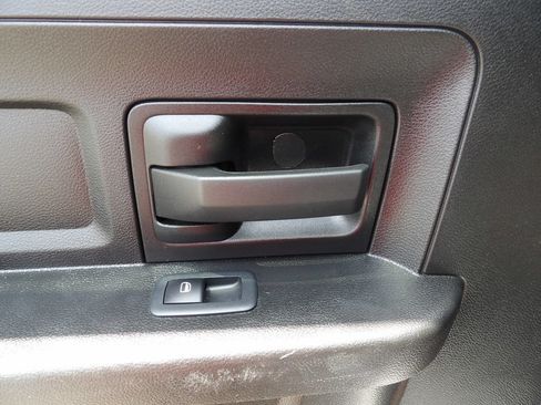 Used 2024 RAM 5500 Tradesman w/ Chrome Appearance Group AWD/4WD image 30