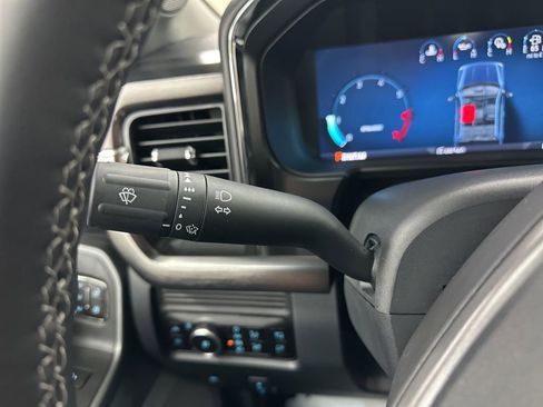 New 2026 Ford F250 Lariat w/ Black Appearance Package image 35