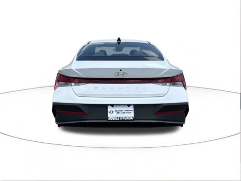 New 2026 Hyundai Elantra SE w/ Cargo Package FWD image 4