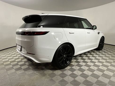 Certified 2025 Land Rover Range Rover Sport Dynamic SE image 4