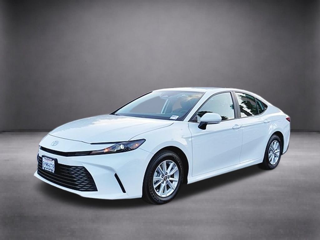 Used 2026 Toyota Camry LE FWD image 10
