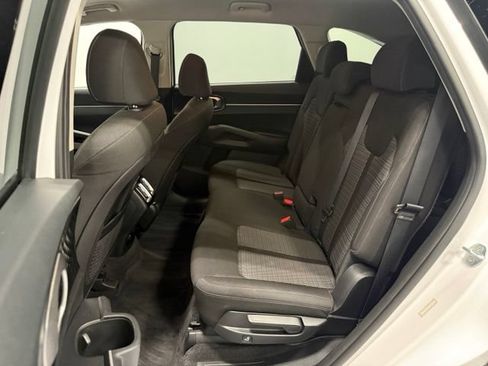 Used 2022 Kia Sorento LX FWD image 32