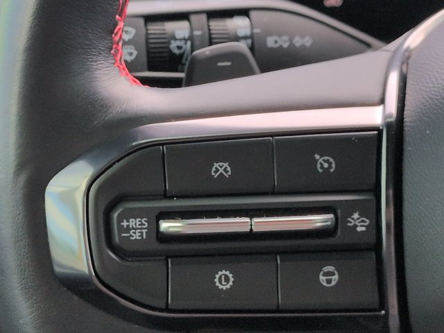 Used 2025 GMC Yukon XL AT4 Ultimate w/ LPO, Floor Liner Package AWD/4WD image 29