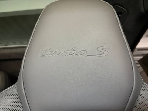 Certified 2023 Porsche Cayenne Turbo S AWD/4WD image 44