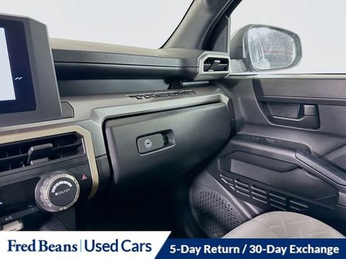 Used 2024 Toyota Tacoma SR5 image 19