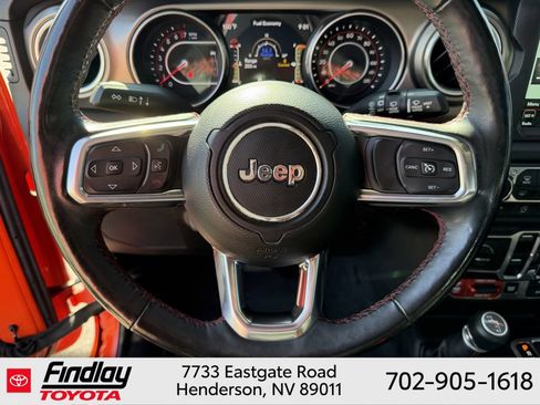 Used 2018 Jeep Wrangler Unlimited Rubicon w/ Dual Top Group AWD/4WD image 24