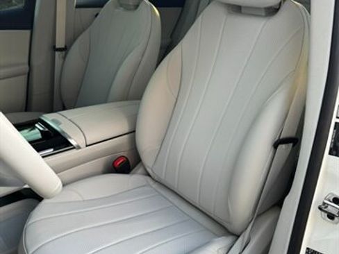 Used 2025 Mercedes-Benz EQE 350+ SUV image 24