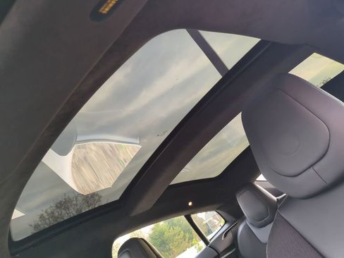 Used 2017 Tesla Model S 75D image 19