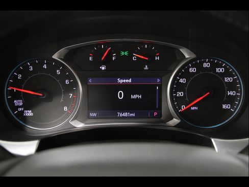 Used 2021 Chevrolet Traverse LT image 8