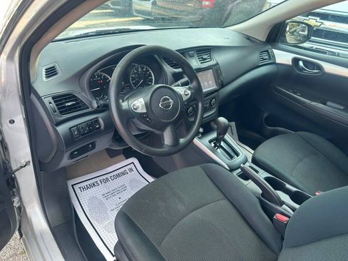 Used 2019 Nissan Sentra S FWD image 11