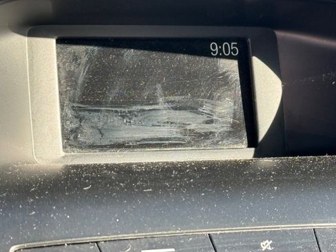 Used 2018 Ford Focus SE image 12