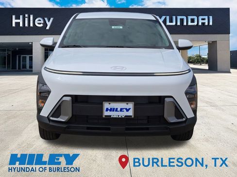 New 2026 Hyundai Kona SE image 6