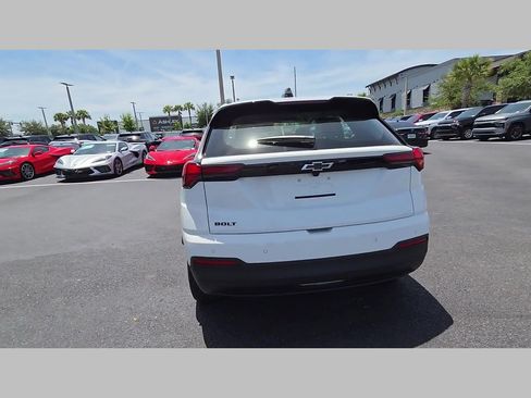 New 2027 Chevrolet Bolt LT w/ Comfort Package FWD image 20