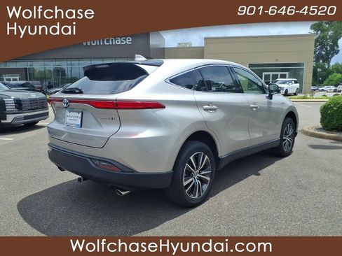 Used 2021 Toyota Venza LE w/ Carpet Mat Package (TMS) AWD/4WD image 5