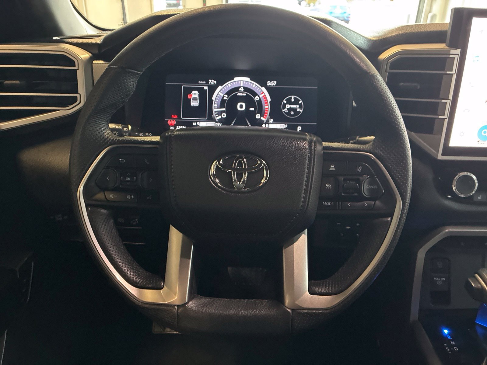 Used 2026 Toyota Tundra Limited AWD/4WD image 18