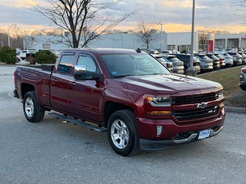 Used 2017 Chevrolet Silverado 1500 LT w/ All Star Edition image 3