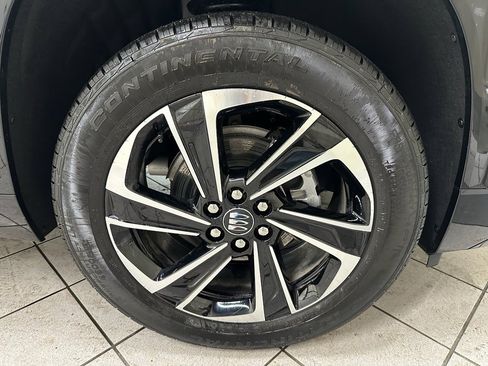 Certified 2025 Buick Enclave Sport Touring image 13