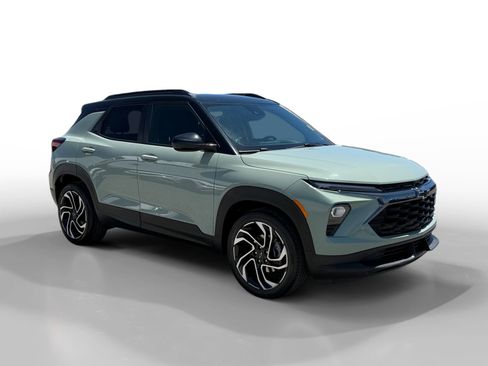 Used 2024 Chevrolet TrailBlazer RS FWD image 7