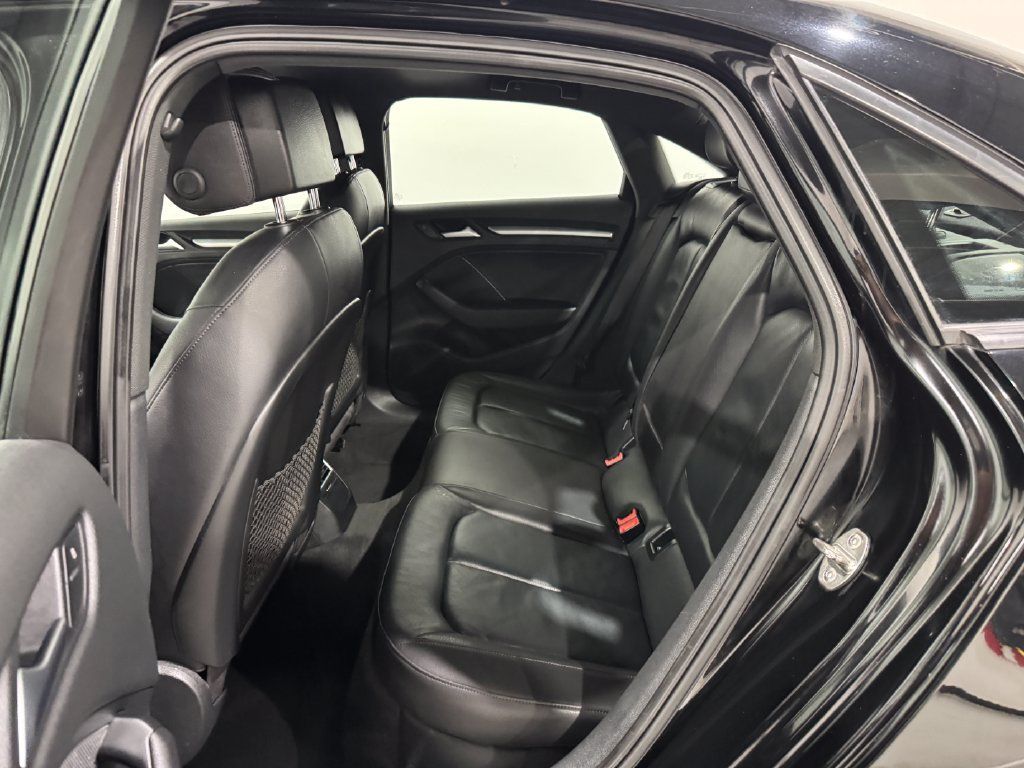 Used 2015 Audi A3 TDI Premium w/ Cold Weather Package FWD image 17