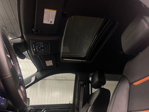 Certified 2025 GMC Sierra 1500 AT4 w/ AT4 Premium Package AWD/4WD image 28